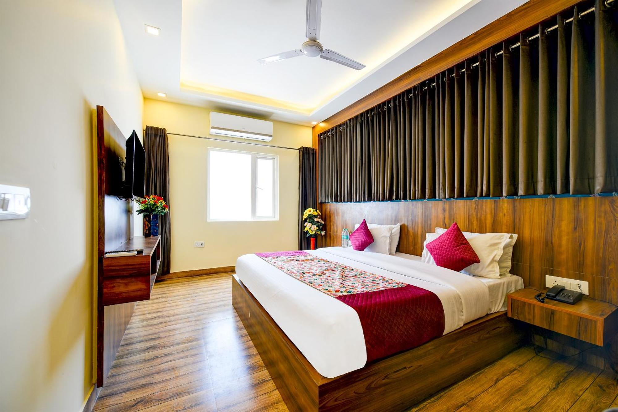 Rosewood Suites A Family Hotel Near Delhi Airport نيودلهي المظهر الخارجي الصورة