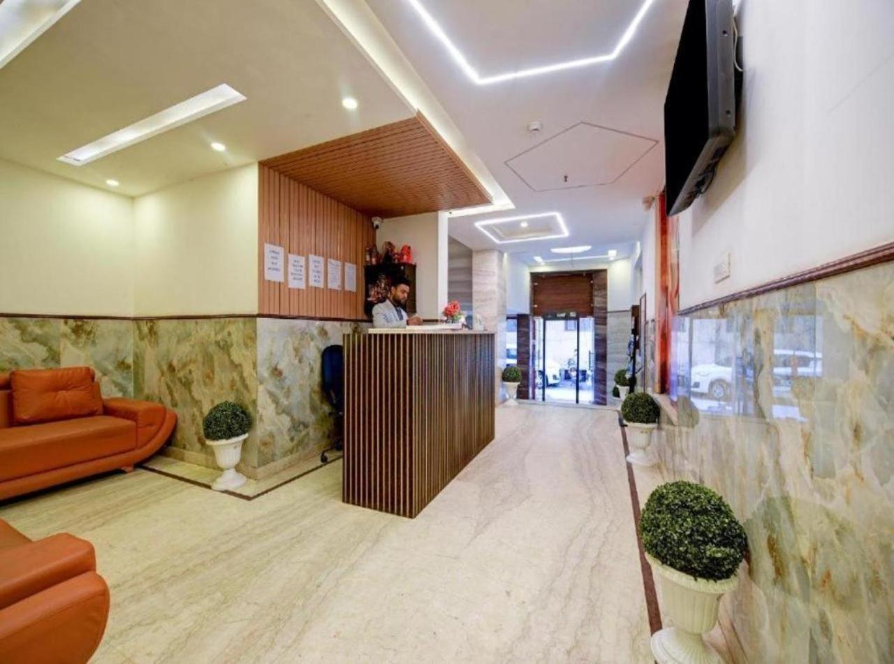 Rosewood Suites A Family Hotel Near Delhi Airport نيودلهي المظهر الخارجي الصورة