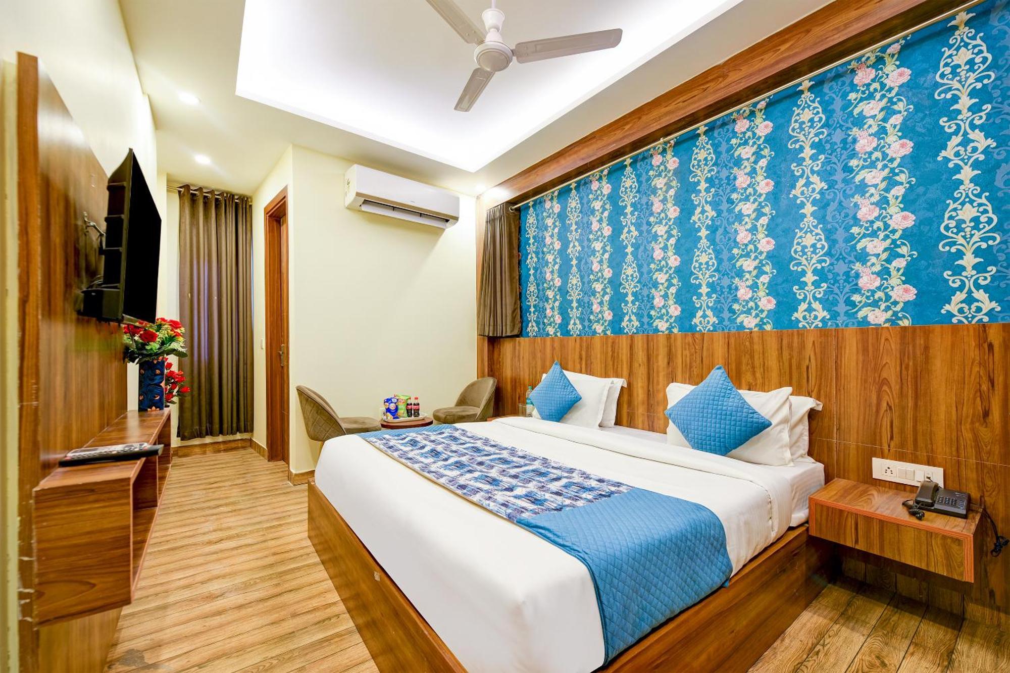 Rosewood Suites A Family Hotel Near Delhi Airport نيودلهي المظهر الخارجي الصورة